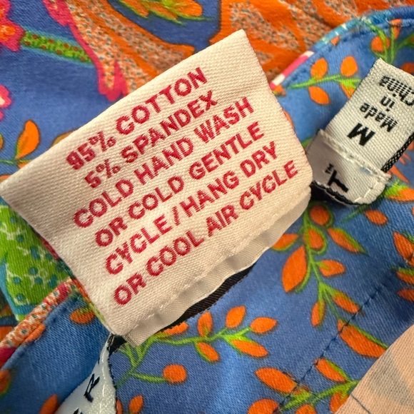 Gretchen Scott Shorty Shorts Size Medium - Picture 11 of 11